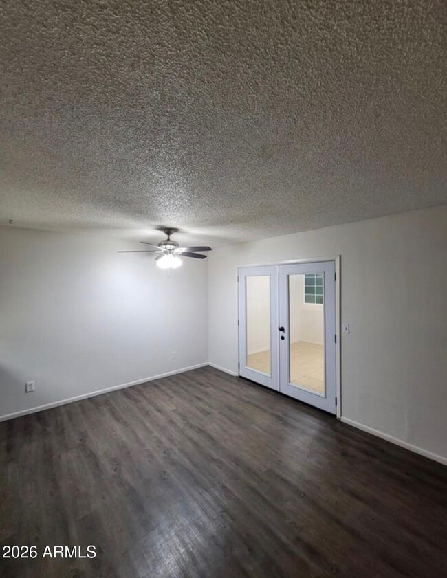 Photo - 1837 N Spring