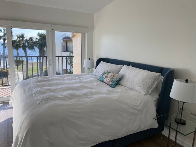 Photo - 7510 Sunshine Skyway Ln S