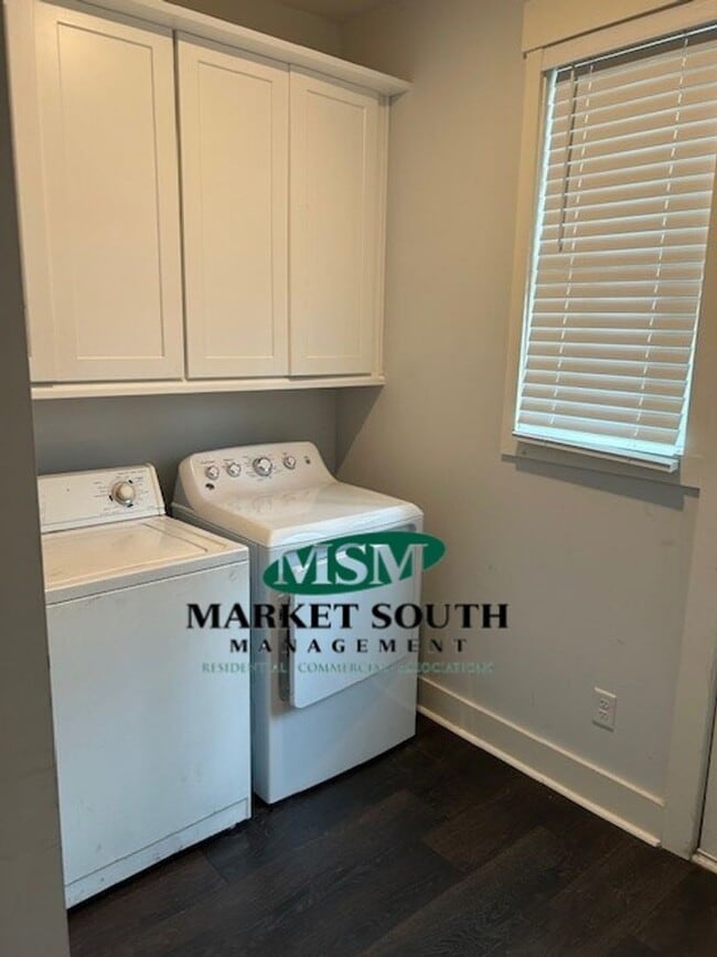 Photo - Beautiful two- story home in East Savannah