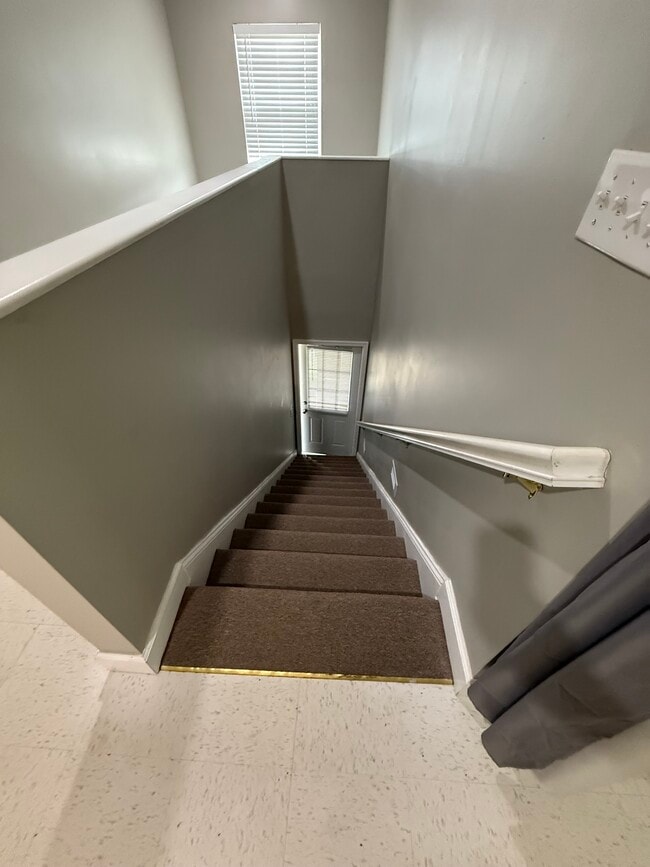 Photo - 165 Main St Unit 3