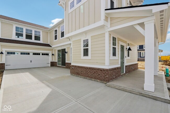 Photo - 7417 Peristyle Ln