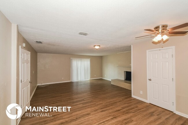 Photo - 7147 Eudine Dr N