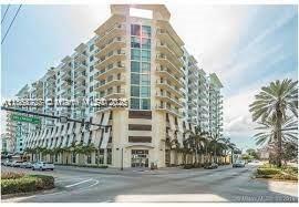 Building Photo - 140 S Dixie Hwy Unit 802 Rental