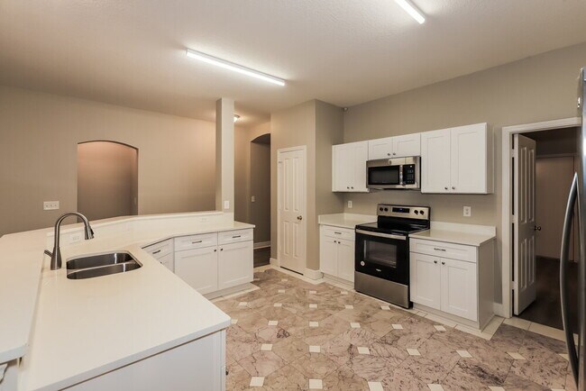 Photo - 907 Pyrite Ct