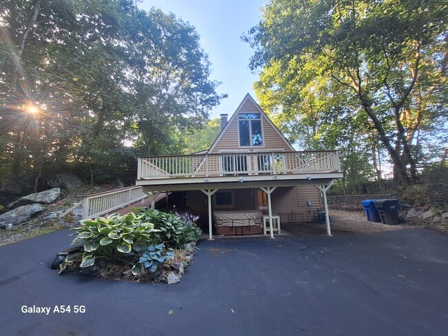 Photo - 753 Buddington Rd Casa
