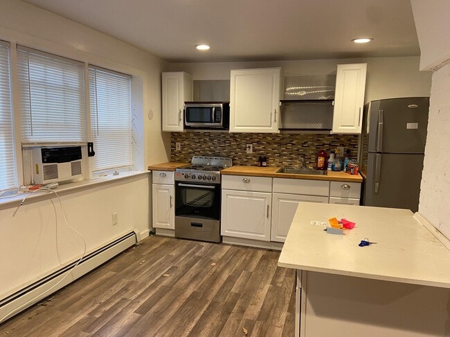 Photo - 373-375-375 3rd St Unidad B