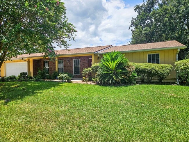 Building Photo - 1311 Glenview Ln