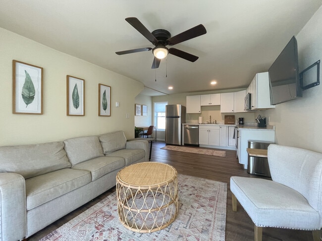 Photo - 100 Miller St Unit 101