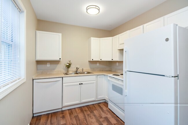 Photo - 293 Craig Ln Unit B