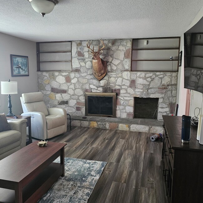 Photo - 175 Towers Rd