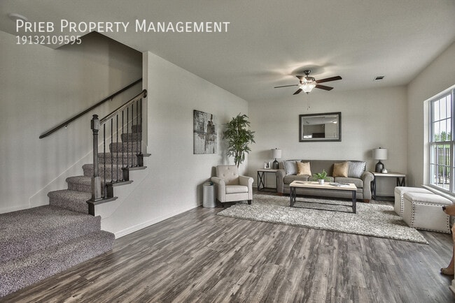 Photo - 21569 W 126th Terrace