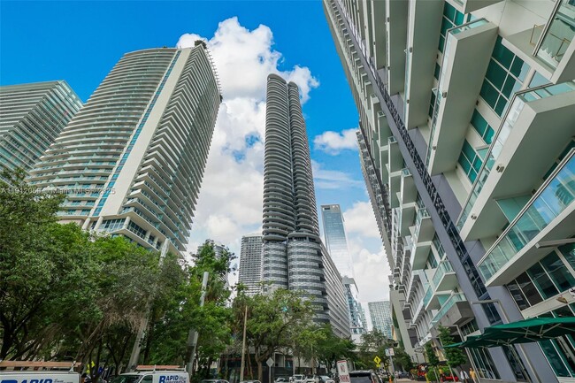 Photo - 1000 Brickell Plaza Unit 3002