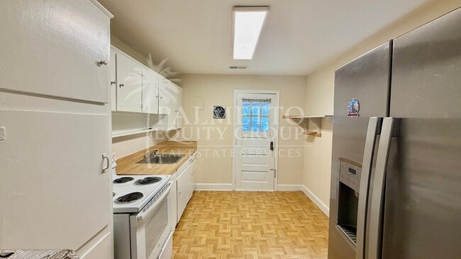 Photo - 928 McCormick St