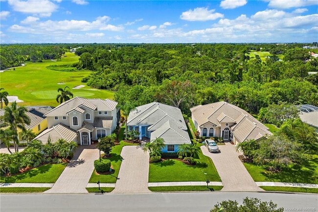 Photo - 1327 NW Mossy Oak Way