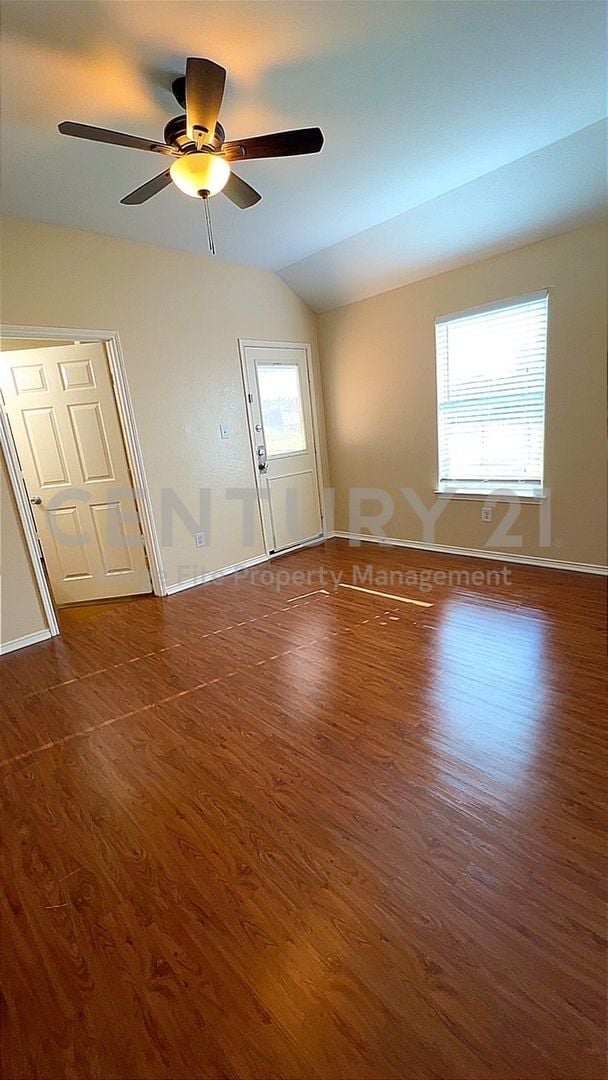 Photo - Nicely Updated 3/2 Fourplex Unit in Weathe...