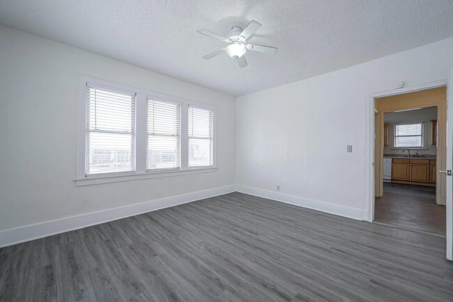 Photo - 1232 NE 16th St