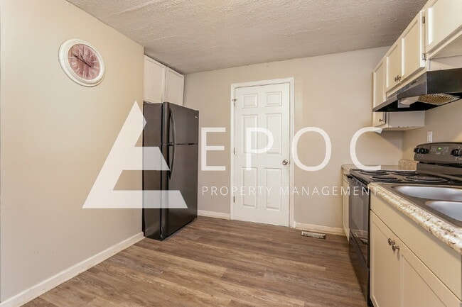 Photo - 1310 Phipps Ave