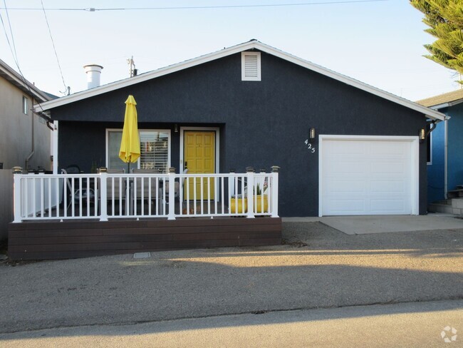 Building Photo - 2 bedroom 2 bath home in Morro Bay