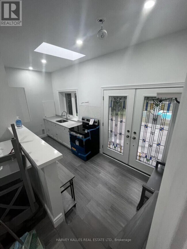 Photo - 59 Hemingway Crescent