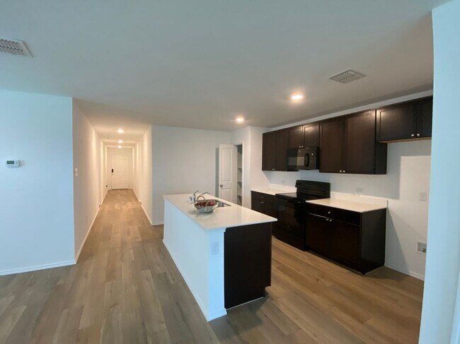 Photo - 5501 Lavender Dr