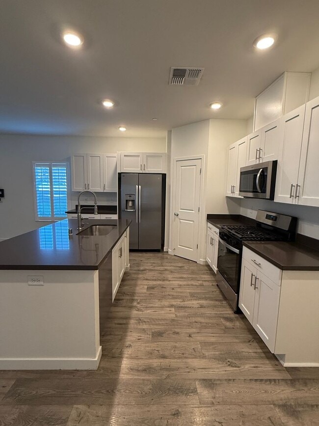 Photo - Beautiful 3 bedroom 2 bath w/Pool available in Orland!