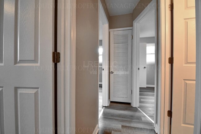 Photo - 9002 Whippoorwill Rd