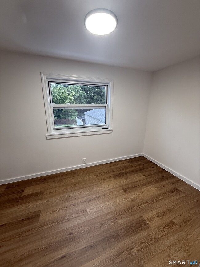 Photo - 293 Beechmont Ave Unit 2nd floor
