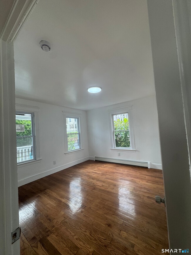20 Coe St