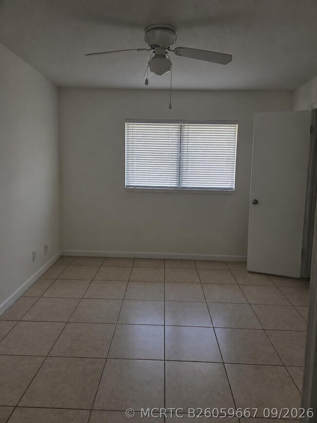 4088 NW 87th Ave Unit 4088
