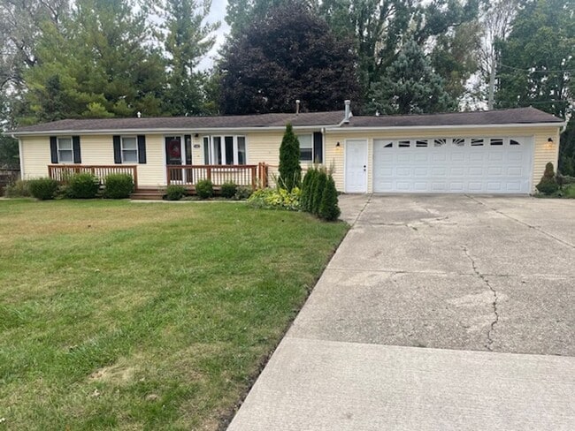 Photo - Spacious Brick Ranch, 3-Bedrooms, 2-Baths, Att. Garage- Shelby Township