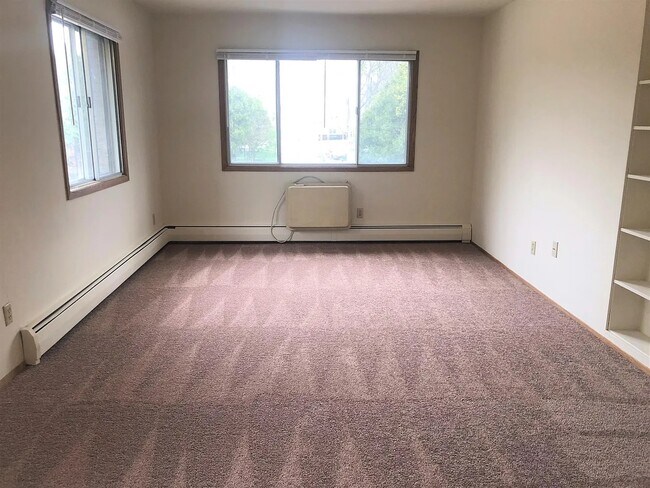 Heritage Circle Apartments