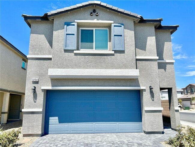 Building Photo - 3254 La Cura Ave