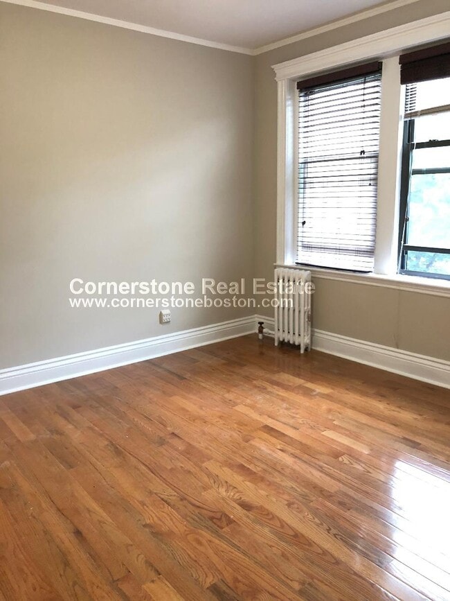 Photo - 52 Charlesgate E Unit 173