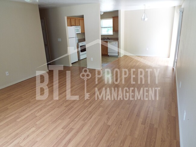 Photo - Perfect 3 Bedroom Home