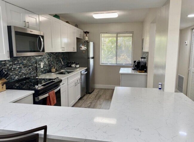 Photo - 4501 Fountains Dr