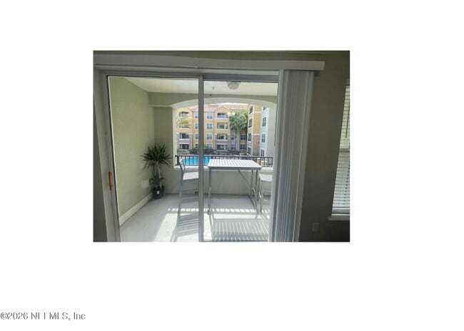 Photo - 8539 Gate Pkwy W Unit 9218