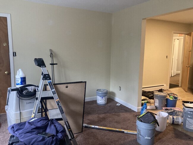 Photo - Hilltop Apartments Unit 89-14