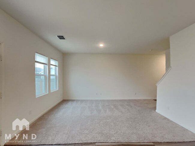 Photo - 14462 Palm Ridge