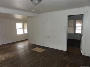 Photo - 2025 W Birch Ave