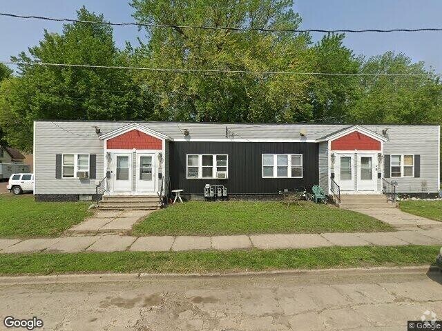 Building Photo - 401 N Dewey St Rental
