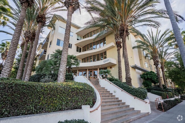 Building Photo - 13200 Pacific Promenade Unit 441 Rental