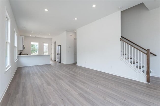 Photo - 101 Pearl St