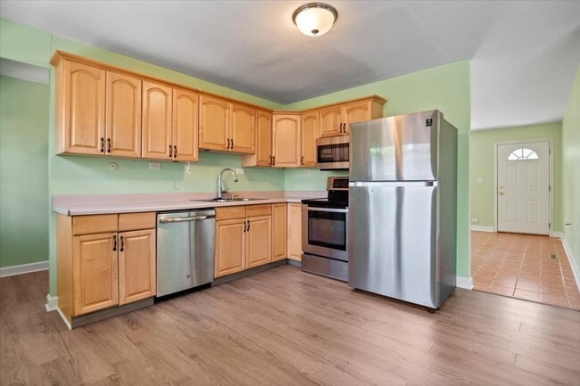 Photo - 500 Cherry Cir