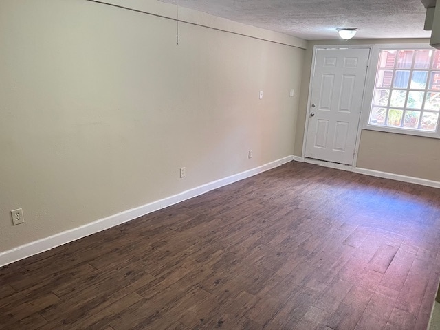 Photo - 4704 Chenevert St