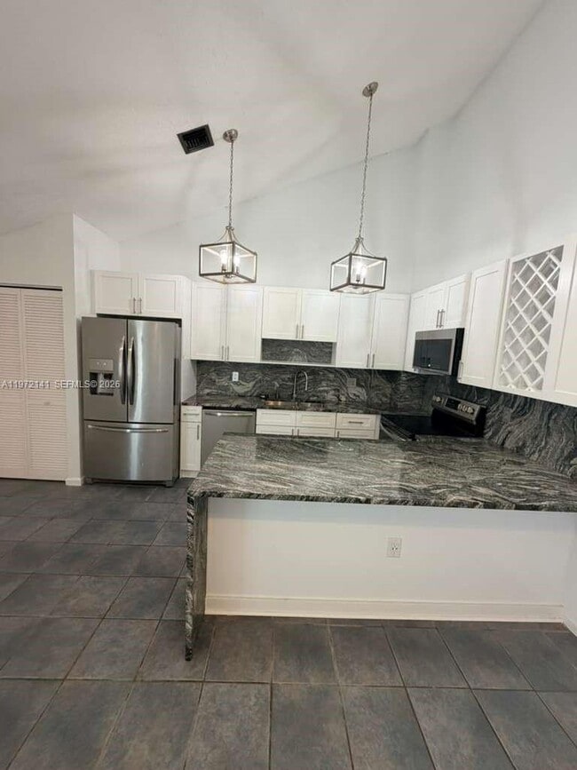 Photo - 1350 Periwinkle Pl