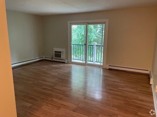 Building Photo - 15 Chapel Hill Dr Unit 7 Rental