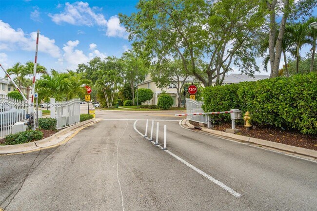 Photo - 9925 NW 57th Manor