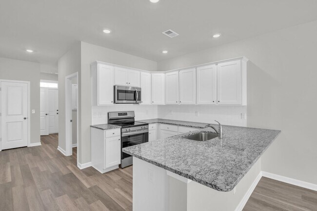 Photo - 246 Arnette Dr Unit B