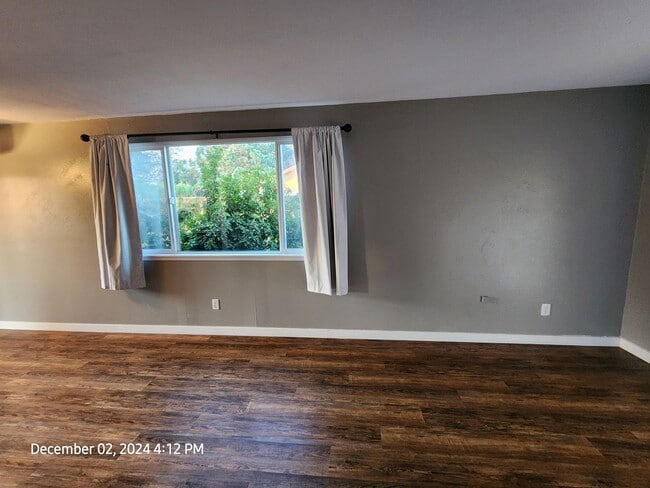 Photo - 1853 NW Adams St