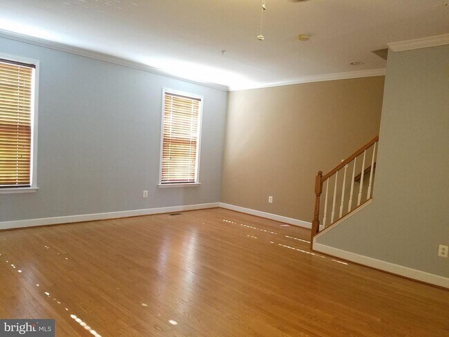 Photo - 715 Hidden Marsh St